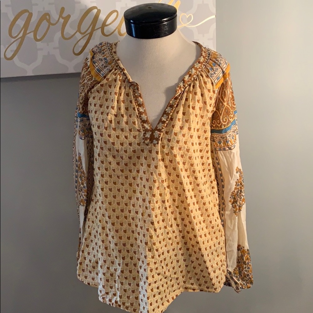 Lucky Brand shirt.🛍